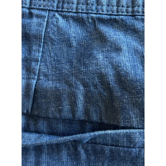Isaac Mizrahi Shorts Women’s 14 Blue Chambray Cotton Slant Pockets Travel Beach - Picture 7 of 13